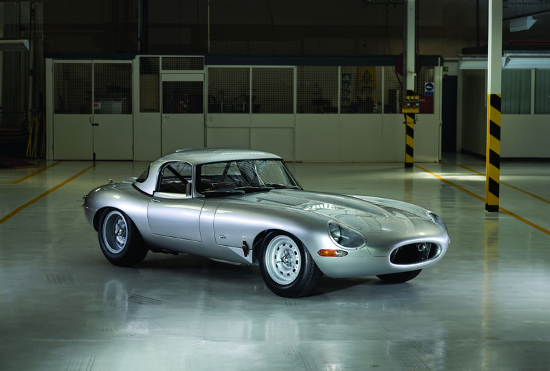 Illustration for article titled Jaguar Brings Back The Lightweight E-Type And It Is Unbelievably Sexy